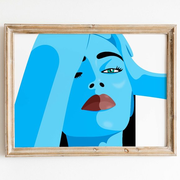 Beauty in Blue - Picture 1 of 2